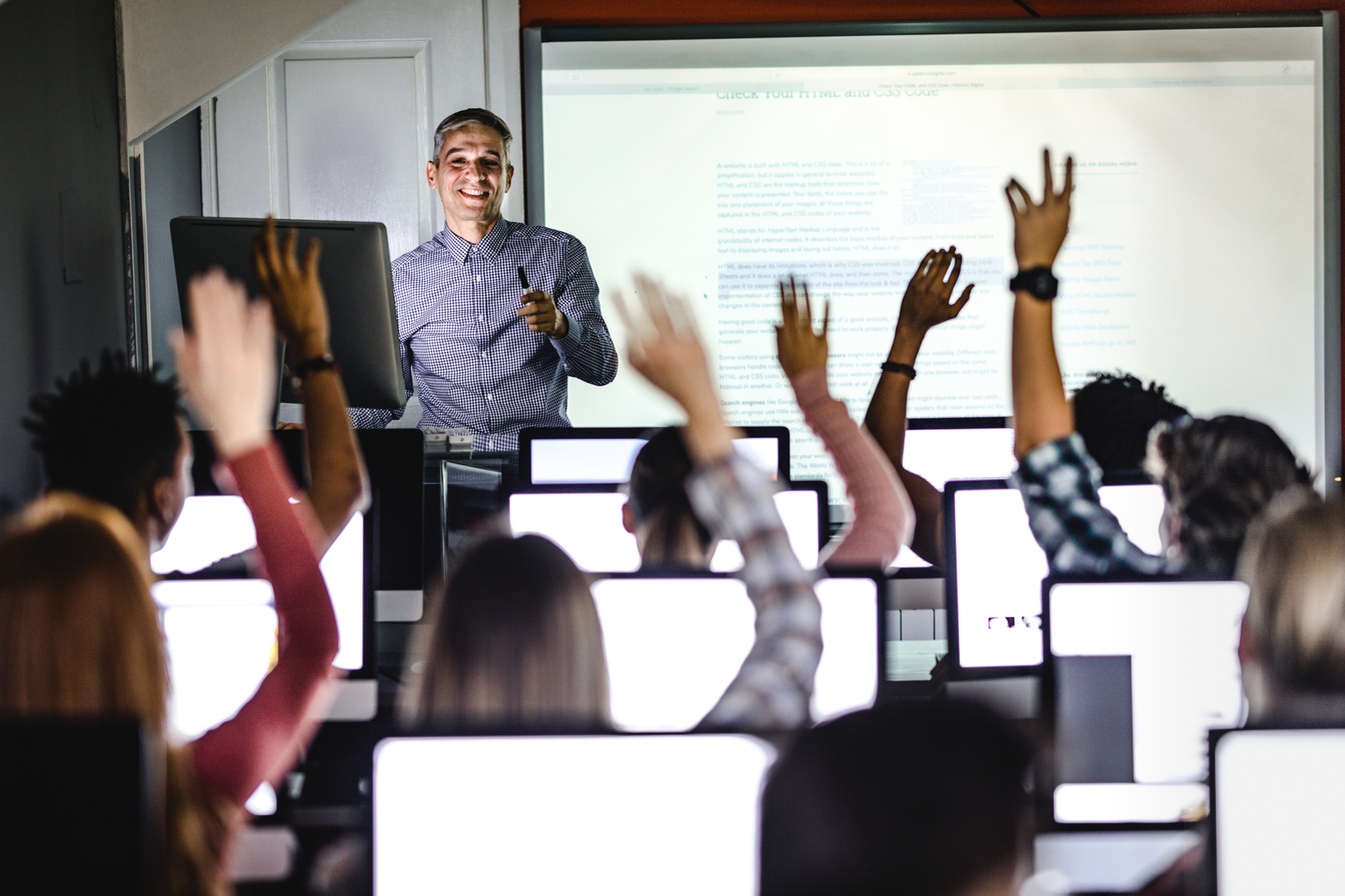 Engaging class at computer lab!